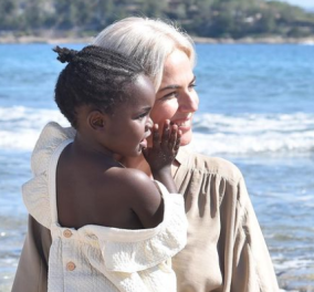 Χριστίνα Κοντοβά: Στην Λέσβο για τα γενέθλια της  μικρής Ada - ''Κάθε μέρα εσύ θα είσαι το δώρο μου''