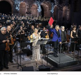 Φωτό από την συναυλία - φόρο τιμής στον Μάνο Χατζιδάκι, για τα 80 χρόνια από την ίδρυση της Κρατικής Ορχήστρας Αθηνών 
