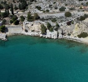 H πανέμορφη διπλή παραλία «Βαρδάρης» μόλις 30 λεπτά από το κέντρο της Αθήνας (βίντεο)