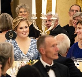 Η 18χρονη πριγκίπισσα Αικατερίνη - Αμαλία της Ολλανδίας στο πρώτο της επίσημο δείπνο ως διάδοχος του θρόνου (φωτό)