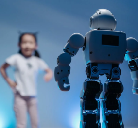 Απίστευτη καινοτομία: Ανθρωποειδή ρομπότ «διαβάζουν» την ψυχολογική κατάσταση μικρών παιδιών 