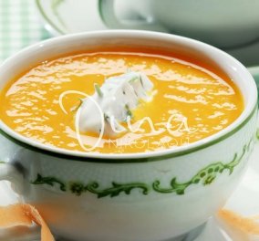 Ντίνα Νικολάου: Συνταγή για καροτόσουπα με μπέικον - ελαφριά και πολύ νόστιμη πρόταση 