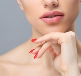 Lip blushing: Τι είναι το ημιμόνιμο μακιγιάζ χειλιών και ποια τα οφέλη του;