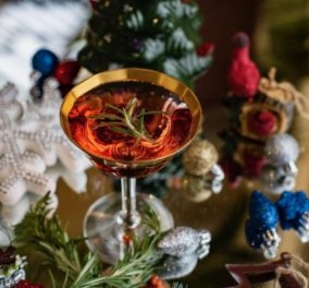 Έκτορας Μποτρίνι: Say cheers με δύο Xmas Cocktails - Για να μπαίνεις σιγά σιγά στο πνεύμα των εορτών