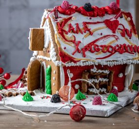 Αργυρώ Μπαρμπαρίγου: Χριστουγεννιάτικο μπισκοτόσπιτο (Gingerbread house) - Μία από τις πιο φαντασμαγορικές συνταγές 