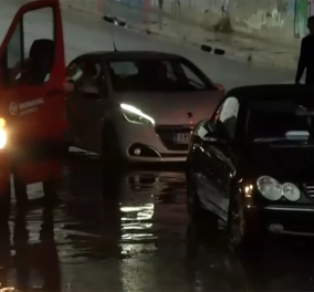 Κακοκαιρία: Ακινητοποιήθηκαν οχήματα στην υπόγεια διάβαση της Σπύρου Λούη και Κηφισίας – Κυκλοφοριακό κομφούζιο στους δρόμους (βίντεο)