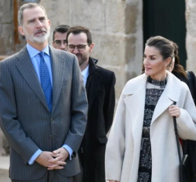 Aπαστράπττουσα για ακόμη μια φορά η βασίλισσα Λετίσια της Ισπανίας - Το printed Mango φόρεμα που κοστίζει μόλις 70 ευρώ (φωτό - βίντεο)  