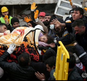 COSMOTE: Στηρίζει τους συνδρομητές της που επικοινωνούν με τους δικούς τους ανθρώπους στις περιοχές της Τουρκίας & της Συρίας που επλήγησαν από τον σεισμό