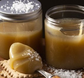 Στέλιος Παρλιάρος: Η ελληνική εκδοχή του butterscotch - Συνταγή για άλειμμα αλατισμένου μελιού