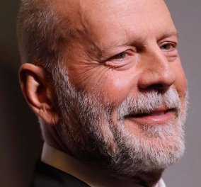 Bruce Willis: "Σαστισμένος" στην πρώτη δημόσια έξοδο μετά τη διάγνωση της μετωποκροταφικής άνοιας