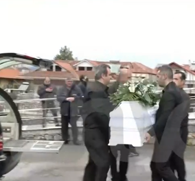 Tελευταίο «αντίο» στον 29χρονο μηχανοδηγό Νίκο Ναλμπάντη: Θλίψη στην κηδεία για τον χαμό του - Παρών και ο πατέρας του