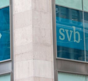 Μετά την κατάρρευση της Silicon Valley Bank, «έπεσε» και η Signature Bank: Στο ακέραιο τα χρήματα στους καταθέτες – Κλυδωνισμοί στα χρηματιστήρια