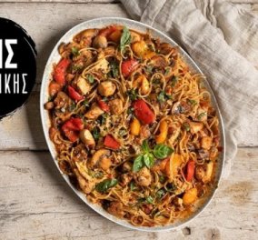 Άκης Πετρετζίκης: Healthy κοτόπουλο cacciatore (high protein) - εύκολη και γρήγορη συνταγή (βίντεο)