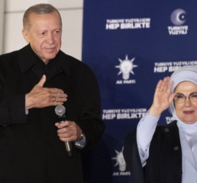 Εκλογές στην Τουρκία - Ερντογάν: «Το έθνος μας επέλεξε εμένα και θέλω να σας ευχαριστήσω» (βίντεο)