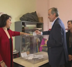 Εκλογές 2023: Στην Πύλο ψήφισε πρώην πρωθυπουργός Αντώνης Σαμάρας - «Όλα θα πάνε καλά»