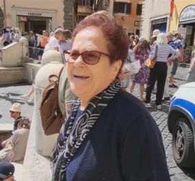 Γιαγιά έγινε... Αλίκη Βουγιουκλάκη και "γκρέμισε" το Tik Tok - Ταξίδεψε με την εγγονή της στην Ρώμη & μας χάρισε χαμόγελα (βίντεο)