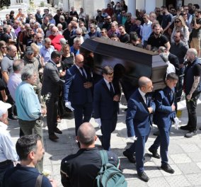 Γιώργος Γεωργίου: Το τελευταίο αντίο στον δημοσιογράφο λένε συγγενείς και φίλοι - Ποιοι πήγαν στην κηδεία (φωτό)