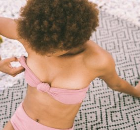 10 στυλάτοι νέοι τρόποι για να δέσεις το bikini top σου - Fashion icon ακόμα και στην παραλία