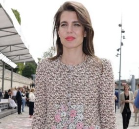 Σαρλότ Κασιράγκι: Στην πρώτη σειρά του fashion show της Chanel στο Παρίσι - Τι φόρεσε η κόρη της Καρολίνας του Μονακο; (φωτό)
