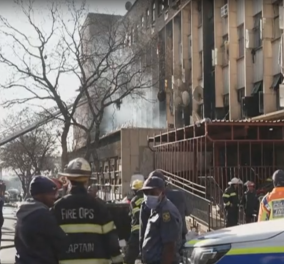 Γιοχάνεσμπουργκ: Τουλάχιστον 73 νεκροί σε πενταώροφο κτίριο που τυλίχτηκε στις φλόγες – Δεκάδες οι τραυματίες (βίντεο)