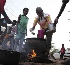 Πέρασε στα ψιλά: 500 παιδιά πέθαναν από την πείνα μέσα σε 4 μήνες στον πόλεμο του Σουδάν
