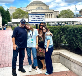 Περήφανοι γονείς, Σίλια Κριθαριώτη - Νίκος Τσάκος: Στο Columbia University με τις δίδυμες κόρες τους - Η Ειρήνη και η Ελισάβετ αρχίζουν τις σπουδές τους (φωτό)