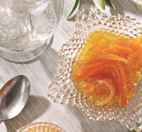 Ο Στέλιος Παρλιάρος μας φτιάχνει: Γλυκό του κουταλιού πορτοκάλι και λεμόνι - Εύκολη συνταγή με άρωμα παράδοσης