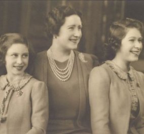 Η βασίλισσα Ελισάβετ σε μια φωτογραφία από το παρελθόν - μαζί με την μαμά της & την αδερφή της πριγκίπισσα Μαργαρίτα