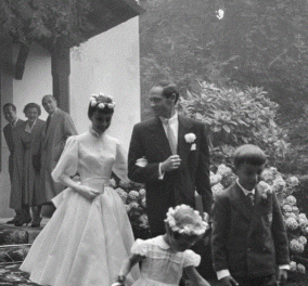 Το ωραιότερο νυφικό που είδατε ποτέ - το φόρεσε το ίνδαλμα Όντρει Χεμπορν στον γάμο της με τον Μελ Φέρερ το 1954 - δειτε φωτο 