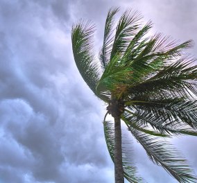 Χαλάει από σήμερα ο καιρός: Βροχές, καταιγίδες και ισχυροί άνεμοι - Ποιες περιοχές θα επηρεαστούν; 