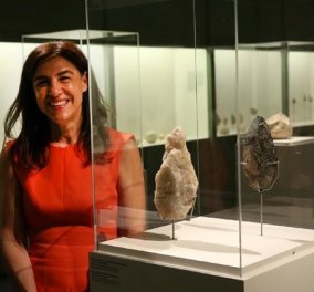 Top Woman η Νένα Γαλανίδου: Η "φοβερή" καθηγήτρια προϊστορικής αρχαιολογίας ανακάλυψε αντικείμενα ηλικίας 1,5 εκ. ετών