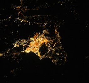 Athens by night: Δείτε την εκπληκτική φωτογραφία που ανέβασε η NASA  από το διάστημα - Την τράβηξε αστροναύτης του διαστημικού σταθμού