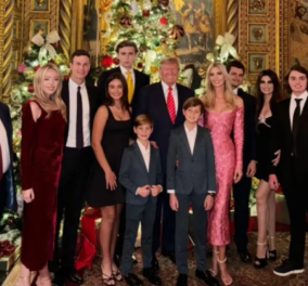 Γιατί έλειπε η Μελάνια από το πλευρό του Ντόναλντ Τραμπ στη Χριστουγεννιάτικη φωτογραφία της οικογένειας – Οι φήμες και ο πραγματικός λόγος της απουσίας (φωτό)