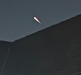 Ουάου! "Άστραψε" ο ουρανός από τον πύραυλο της SpaceX του Έλον Μασκ - Δείτε φοβερά πλάνα - Κυρίως Φωτογραφία - Gallery - Video
