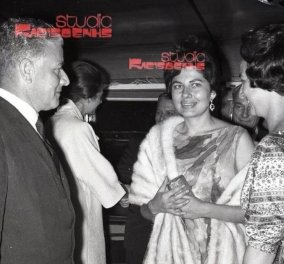 Σπανιότατη vintage pic: Όταν η «θλιμμένη πριγκίπισσα Σοράγια» κατέφθασε στην Ελλάδα - Μαζί με τον μεγιστάνα Γιάννη Λάτση στο ιδιωτικό του σκάφος