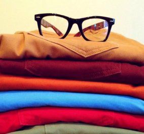 Life hack από το Σπύρο Σούλη: Πώς να διπλώσετε τις μπλούζες σας στο πι & φι - κερδίστε χρόνο & κόπο (βίντεο)
