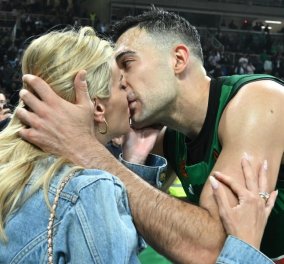 Κώστας Σλούκας: Με φιλιά στην γυναίκα του, Μαρίνα Δαρσινού, γιόρτασε το ρεκόρ των 29 πόντων, ο αρχηγός του Παναθηναϊκού – Δείτε φωτογραφίες 