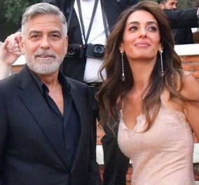 George & Amal Clooney εκεί που παντρεύτηκαν! "Πριγκιπική" εμφάνιση για τη διάσημη δικηγόρο & μαύρο κοστούμι για τον σταρ του Χόλυγουντ (φωτό)