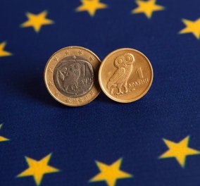 Τα 10 βήματα προς τη δραχμή: Step by step η διαδικασία εξόδου από το ευρώ σύμφωνα με τα σενάρια των ειδικών