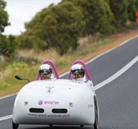 Ηλεκτροκίνητο όχημα έκανε το γύρο της Αυστραλίας με ενέργεια από χαρταετό! - Κυρίως Φωτογραφία - Gallery - Video
