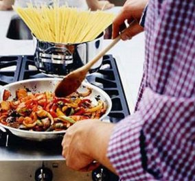 Τα 10 πιο συνηθισμένα λάθη των αντρών στην κουζίνα  - Κυρίως Φωτογραφία - Gallery - Video