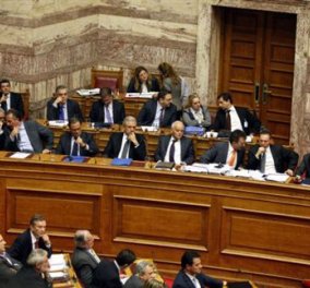 Πέρασαν τα μέτρα-υπερψηφίστηκε το μνημόνιο ΙΙΙ - Κυρίως Φωτογραφία - Gallery - Video