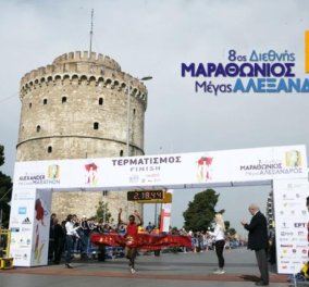 Από το πρωί 12.000 δρομείς τρέχουν στον 8ο Διεθνή Μαραθώνιο «Μέγας Αλέξανδρος» από την Πέλλα έως την πλατεία Αριστοτέλους (φωτό)  - Κυρίως Φωτογραφία - Gallery - Video