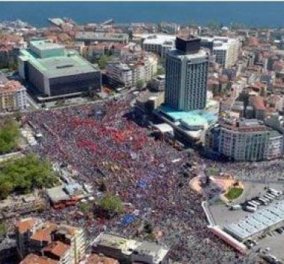 Κωνσταντινούπολη: Οι διαδηλωτές γιόρτασαν τη νίκη της αποχώρησης των αστυνομικών δυνάμεων και την υποχώρηση Ερντογάν  - Κυρίως Φωτογραφία - Gallery - Video