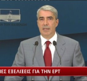 Δικαίωμα στον (αυτο)εξευτελισμό του Σίμου Κεδίκογλου - Γράφει ο‏ Γιώργος Καρελιάς - Κυρίως Φωτογραφία - Gallery - Video