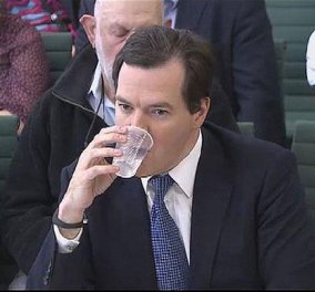 Ο βρετανός υπουργός Οικονομικών με το...high tech βραχιόλι που δεν αποχωρίζεται ούτε στιγμή (φωτό) - Κυρίως Φωτογραφία - Gallery - Video