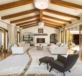 22 εκατομμύρια δολάρια πουλάει το σπίτι του ο Μπρους Γούιλις, με 11 κρεβατοκάμαρες, 11 μπάνια- Δείτε το, δεν ξέρεις ποτέ, κατάλληλη εποχή για επενδύσεις (χα!)  - Κυρίως Φωτογραφία - Gallery - Video