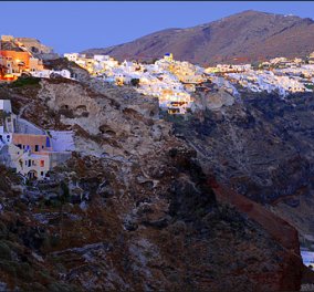 Χλιδή και αισχροκέρδεια με φόντο την καλντέρα - Μην μαδάτε τους τουρίστες-το άρθρο της Μαίρης Λαμπαδίτη - Κυρίως Φωτογραφία - Gallery - Video