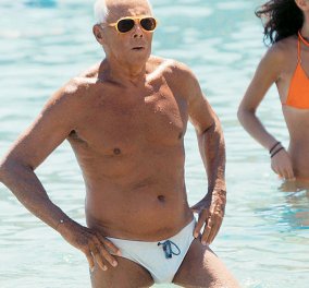 Ποιος γκαντέμιασε τον Τζόρτζιο Αρμάνι στην αγαπημένη παραλία του Μητσοτάκη στα Χανιά; Ποιος πείτε μου- Πάτησε αχινό,στραβοπάτησε και στραμπούληξε το πόδι του (φωτο) - Κυρίως Φωτογραφία - Gallery - Video