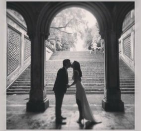 Παντρεύτηκε στην Νέα Υόρκη η Εύα Αντωνοπούλου με τον Παν. Αρκουμανέα-Δείτε την φωτογραφία από τον γάμο που ανάρτησε στο facebook - Κυρίως Φωτογραφία - Gallery - Video